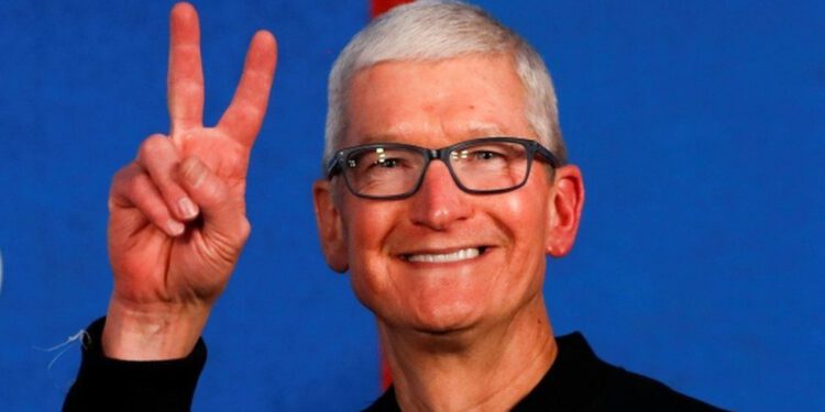 מנכ”ל אפל טים קוק: אני מחזיק בבעלות אישית על מטבעות קריפטו